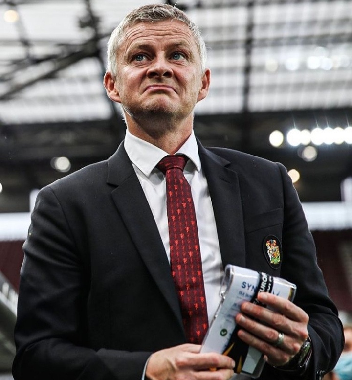 Football: United’s Solksjaer flirting with the hot seat
