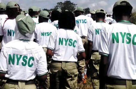 FG Lifts Ban, NYSC Members Can Now Work in Private Companies